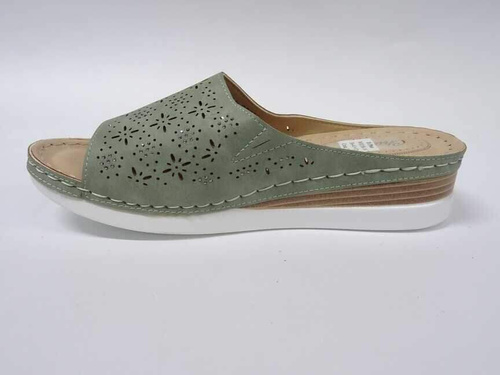Klapki damskie 7AW8358-14.GREEN (36/41,12par)