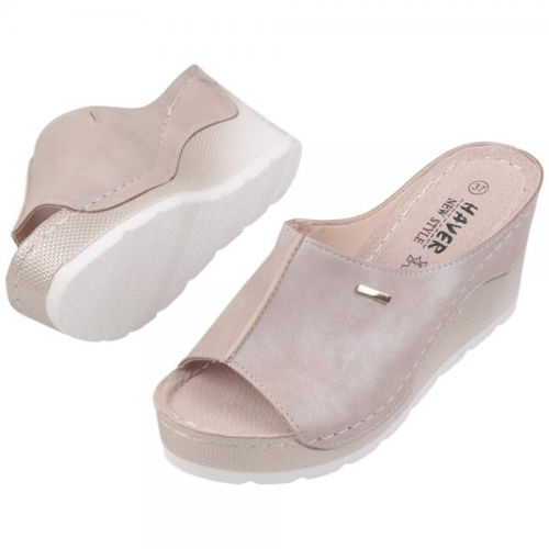 Klapki damskie DE04A-8.BEIGE (36/41,8par)