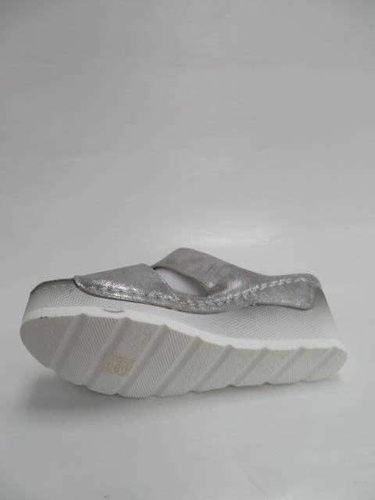 Klapki damskie DE05-3.GREY (36/41,8par)