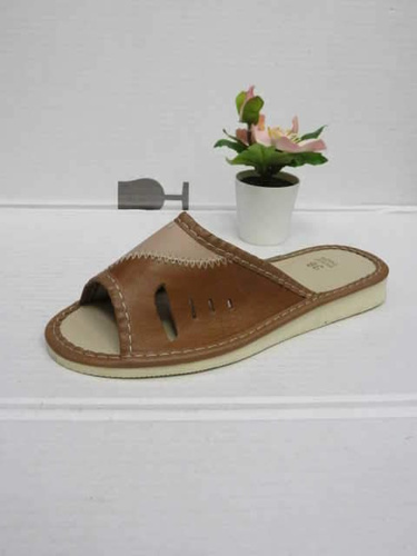 Klapki damskie 7A23B00.BROWN (36/41,10par)