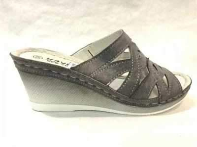 Klapki damskie  7ADE54A-5.GREY (36/41,8par)