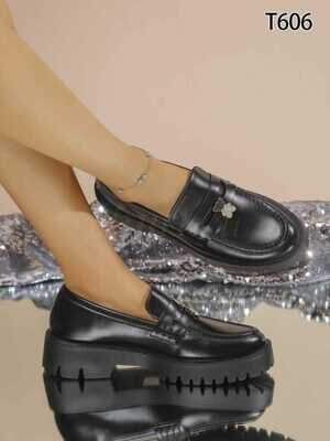 Półbuty damskie 7AT606.BLACK (36/41,12par)