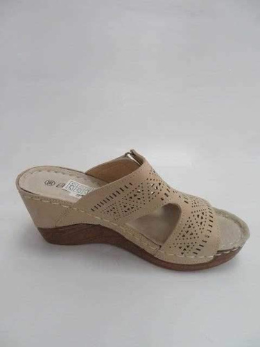 Klapki damskie 7AS8916.BEIGE (36/41,12par)