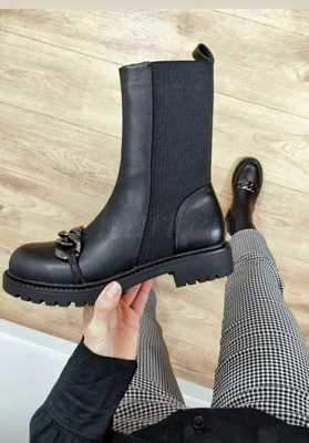 Botki damskie 7AJH20-261.BLACK Nieocieplane (36/41,12par)