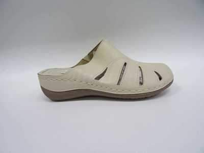 Klapki damskie 7AK18925.BEIGE (36/41,12par)