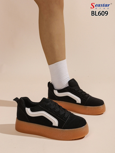 Buty sportowe damskie BL609.BLACK (36/41,12par)