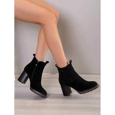 Botki damskie  7AKE212.BLACK  (36/41,12par)