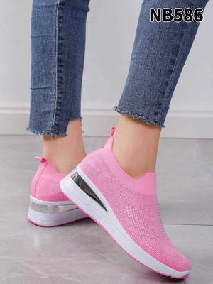 Buty sportowe damskie 7ANB586.PINK (36/41,12par)