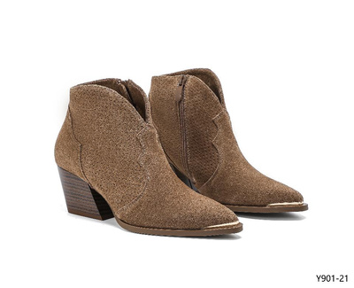 Botki damskie ocieplane 7AY901-21.BROWN (36/41,12par)