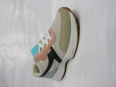 Buty sportowe damskie 7AHL22310.BEIGE (36/41,12par)