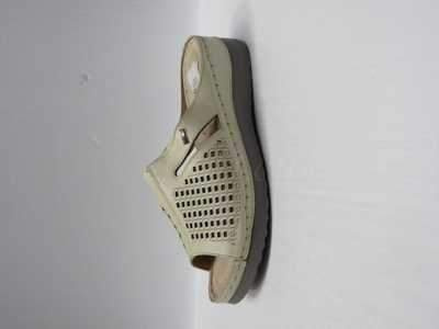 Klapki damskie 7AW515-7.BEIGE (36/41,12par)