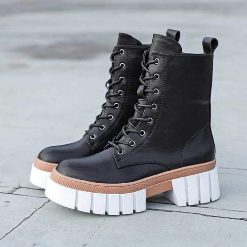 Botki damskie 7AJ20-25.BLACK Nieocieplane (36/41,12par)