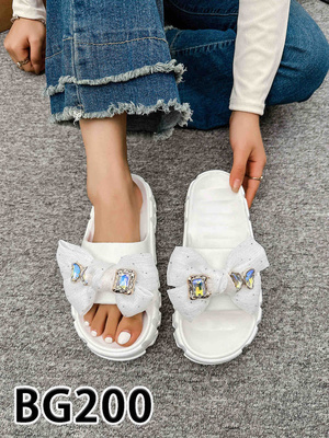 Klapki damskie BG200.WHITE (36/41,12par)