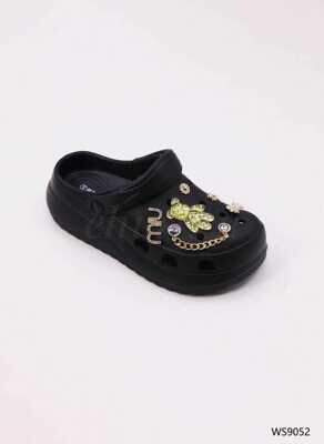 Klapki damskie WS9052.BLACK (36/41,12par)