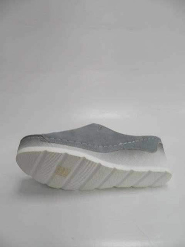 Klapki damskie DE04-8.BLUE (36/41,8par)