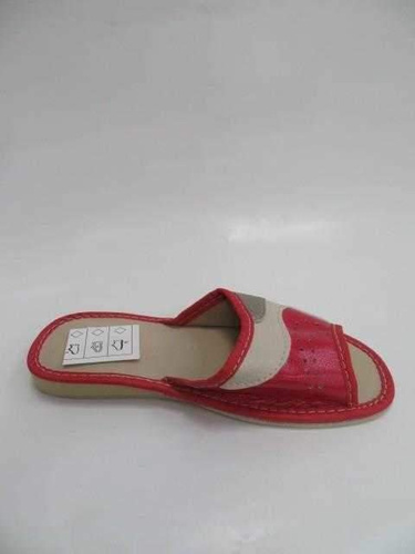 Kapcie damskie 7A18A05.RED (36/41,10par)