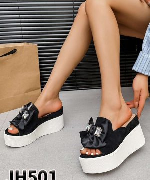 Klapki damskie 7AJH501.BLACK   (36/41,12par)