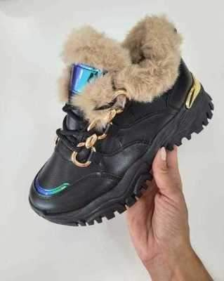 Buty sportowe damskie 7AHF272.BLACK (36/41,12par)