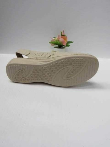 Trampki damskie 7AKD2181A.BLACK (36/41,12par)