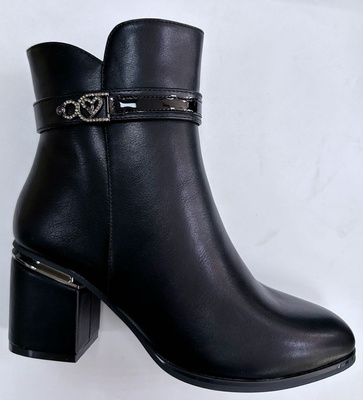 Botki damskie 786-3.BLACK (36/41,12par)