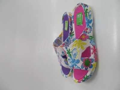 Klapki damskie 7A7720.MIX (37/42,24par)