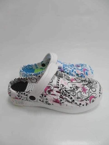 Klapki damskie 7AM108.MIX (37/42,24par)
