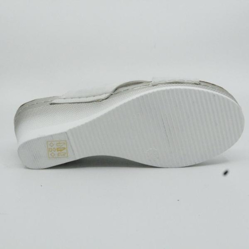 Klapki damskie DE81-2.WHITE (36/41,8par)