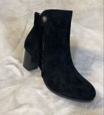 Botki damskie 7AH2270A.BLACK (36/41,12par)