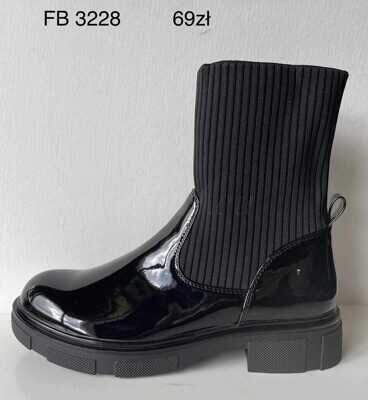 Botki damskie 7AFB3228.BLACK (36/41,12par)