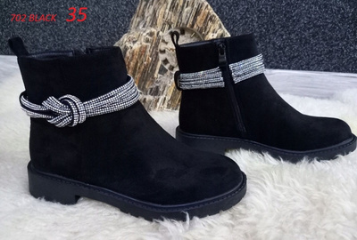 Botki damskie ocieplane 702.BLACK (36/41,12par)