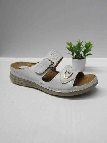 Klapki damskie 7ACC2229.WHITE (36/42,12par)