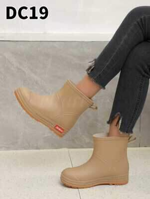 Kalosze damskie DC19.KHAKI (36/41,12par)