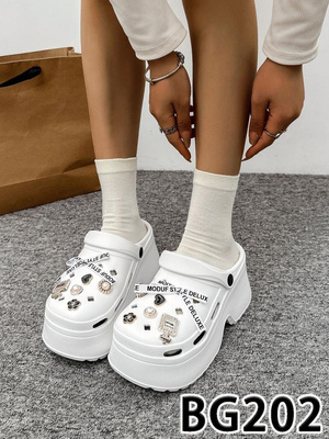 Klapki damskie 7ABG202.WHITE (36/41,12par)