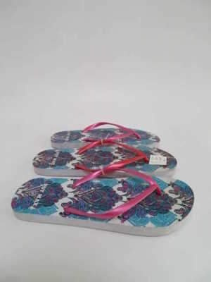 Klapki damskie 7AL7028.MIX (36/41,24par)