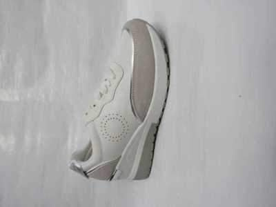 Buty sportowe damskie 7AXBC23201.WHITE (36/41,12par)