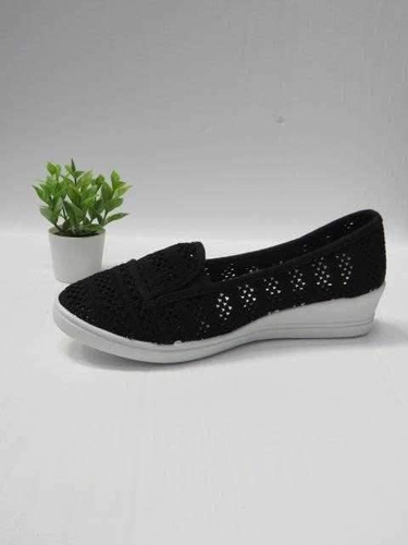 Trampki damskie 7A11025-1.BLACK (36/41,12par)