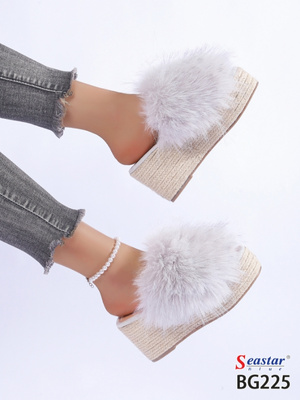 Klapki damskie BG225.WHITE (36/41,12par)