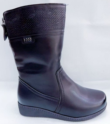 Botki damskie D3817A.BLACK (41/43,6par)