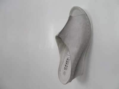 Klapki damskie 7ADE63A-2.SILVER (36/41,8par)