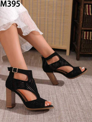 Czółenka damskie M395.BLACK (36/41, 12par)