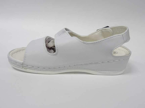 Sandały damskie 7A508-17.WHITE (36/42,12par)