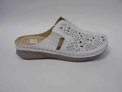 Klapki damskie 7AW6151-3.WHITE (37/42,12par)