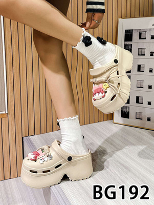 Klapki damskie BG192.KHAKI (36/41,12par)