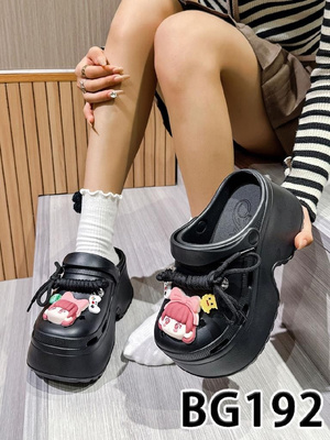 Klapki damskie  7AM397.BLACK (36/41,12par)