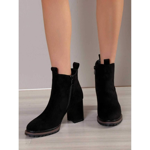 Botki damskie  7AKE212.BLACK  (36/41,12par)