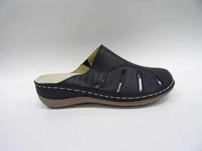 Klapki damskie 7AK18925.BLACK (36/41,12par)