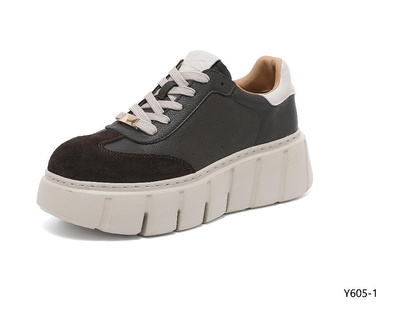 Buty sportowe damskie Y605-1.BLACK (36/41,8par)