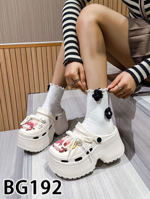 Klapki damskie BG192.BEIGE (36/41,12par)