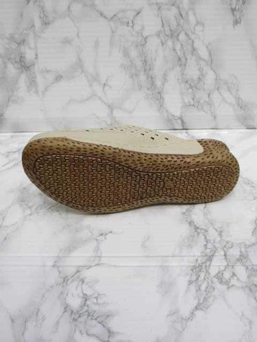 Klapki damskie 7AJ6-10.BEIGE (36/41,12par)
