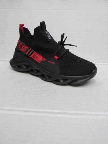 Buty sportowe męskie 9AA582-2.BLACK/RED (41/46,12par)